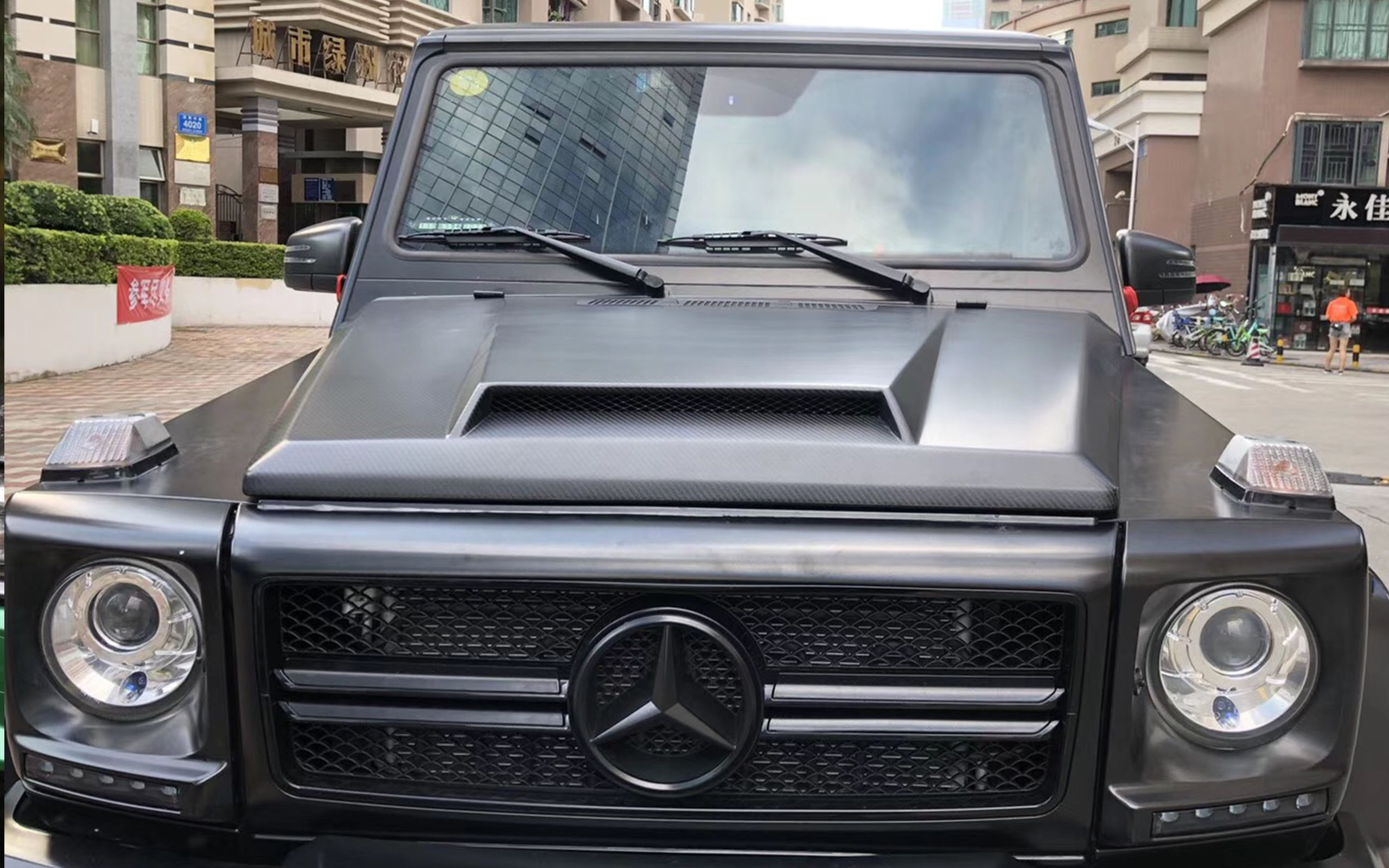 Mercedes-Benz G500